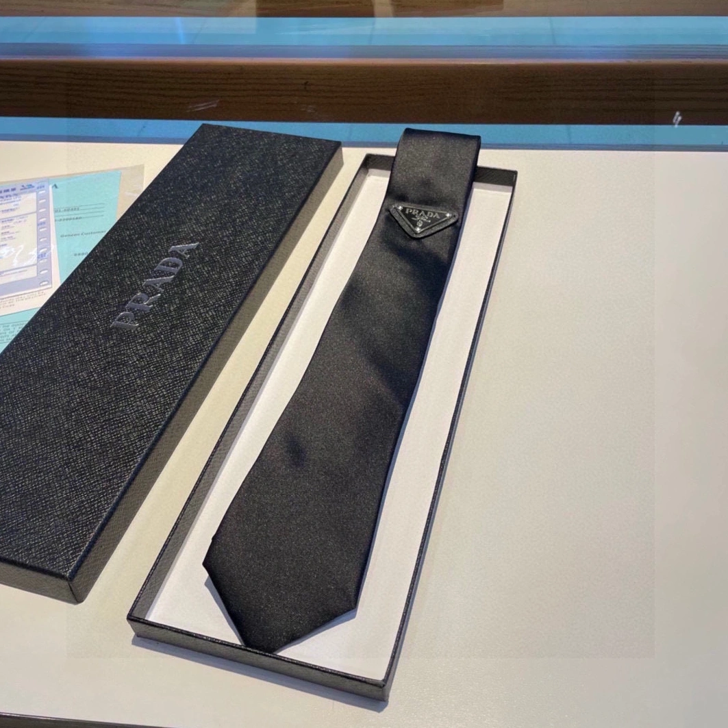 Trendsetting 4673 Prada Necktie In Black For Men