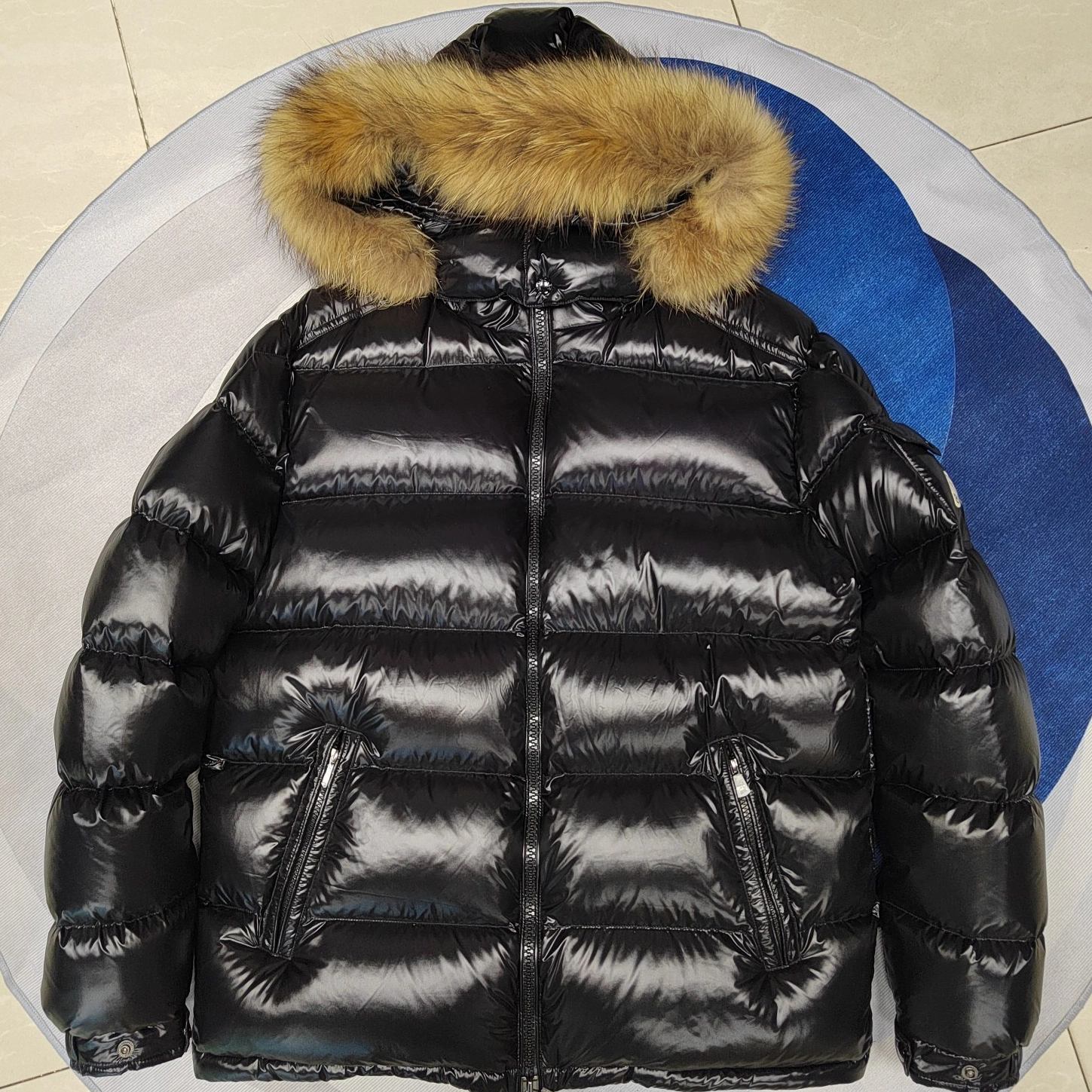 Trendsetting 4679 Moncler Down Feather Coat Long Sleeved For Men
