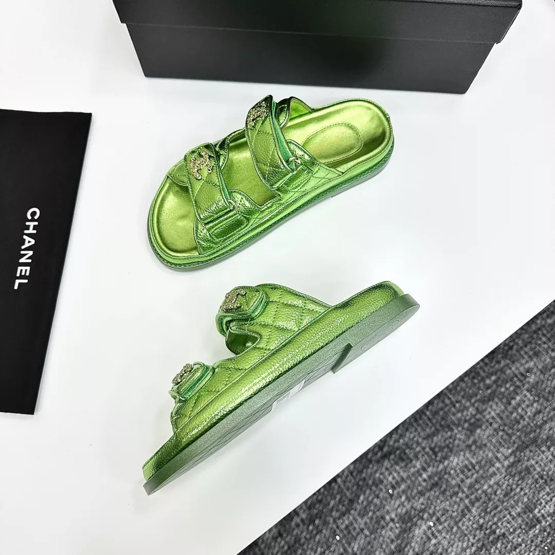 Trendsetting 4692 Chanel Slippers For Women
