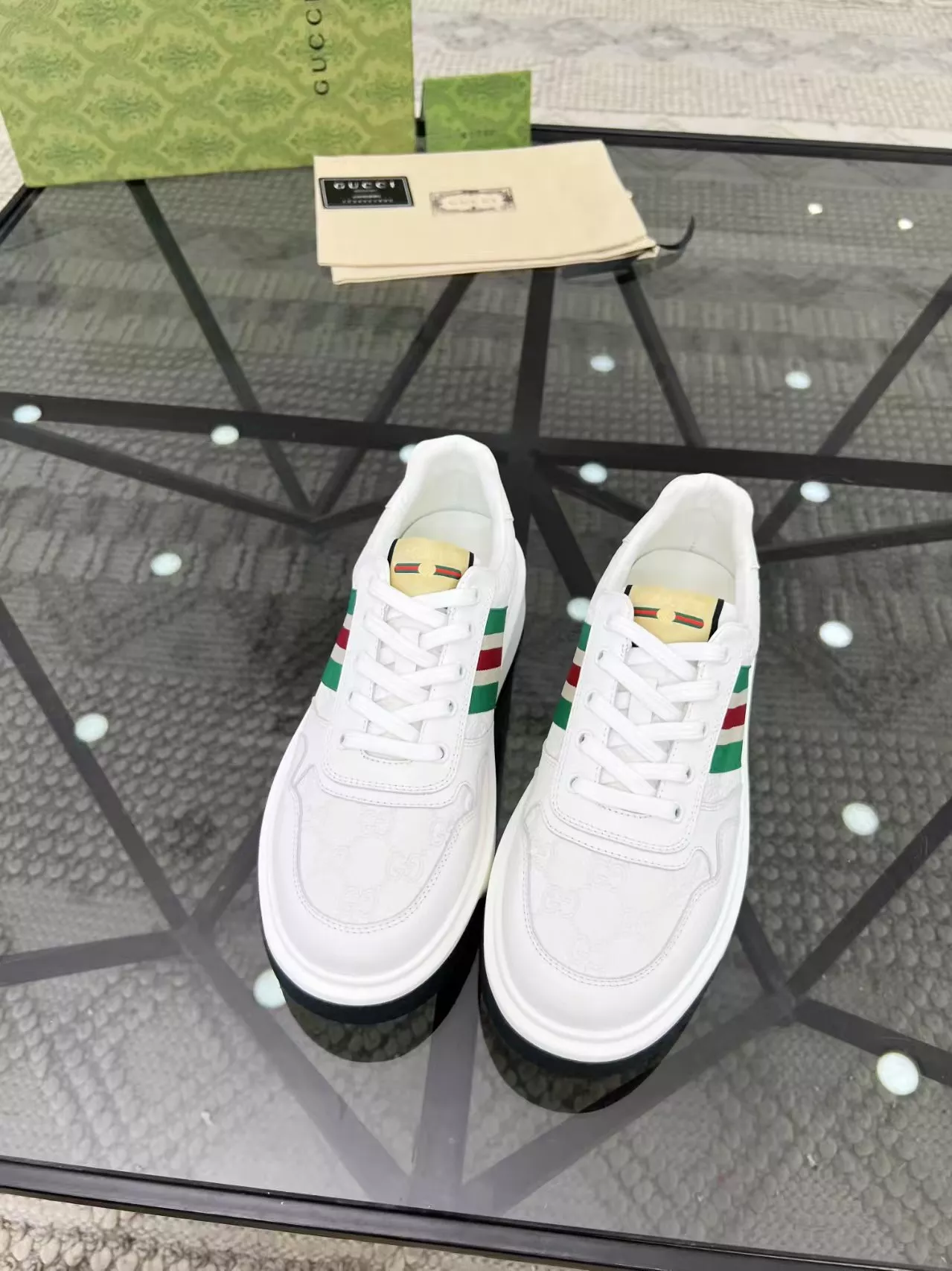 Trendsetting 4747 Gucci Casual Shoes For Men