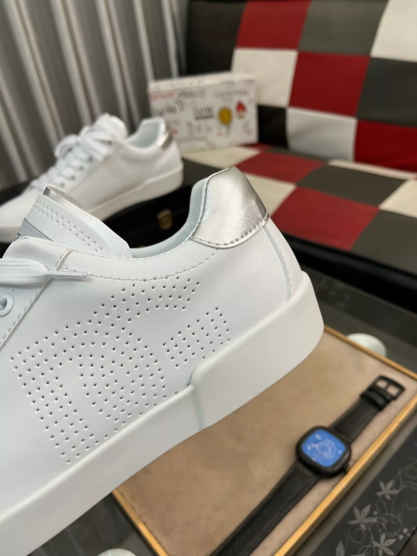Trendsetting 498 Dolce & Gabbana D&G Casual Shoes For Men