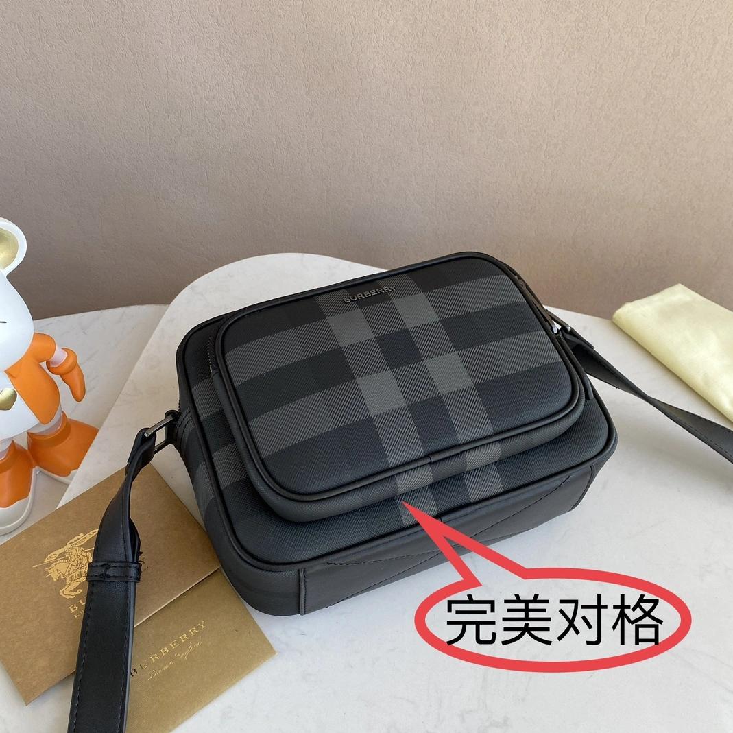 Trendsetting 4984 Burberry AAA Man Messenger Bags
