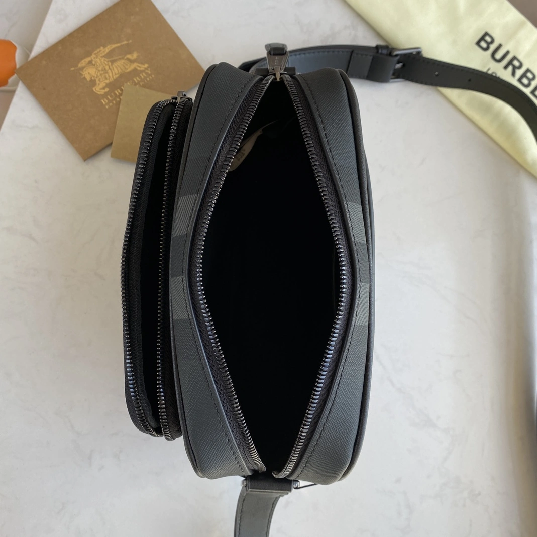Trendsetting 4984 Burberry AAA Man Messenger Bags