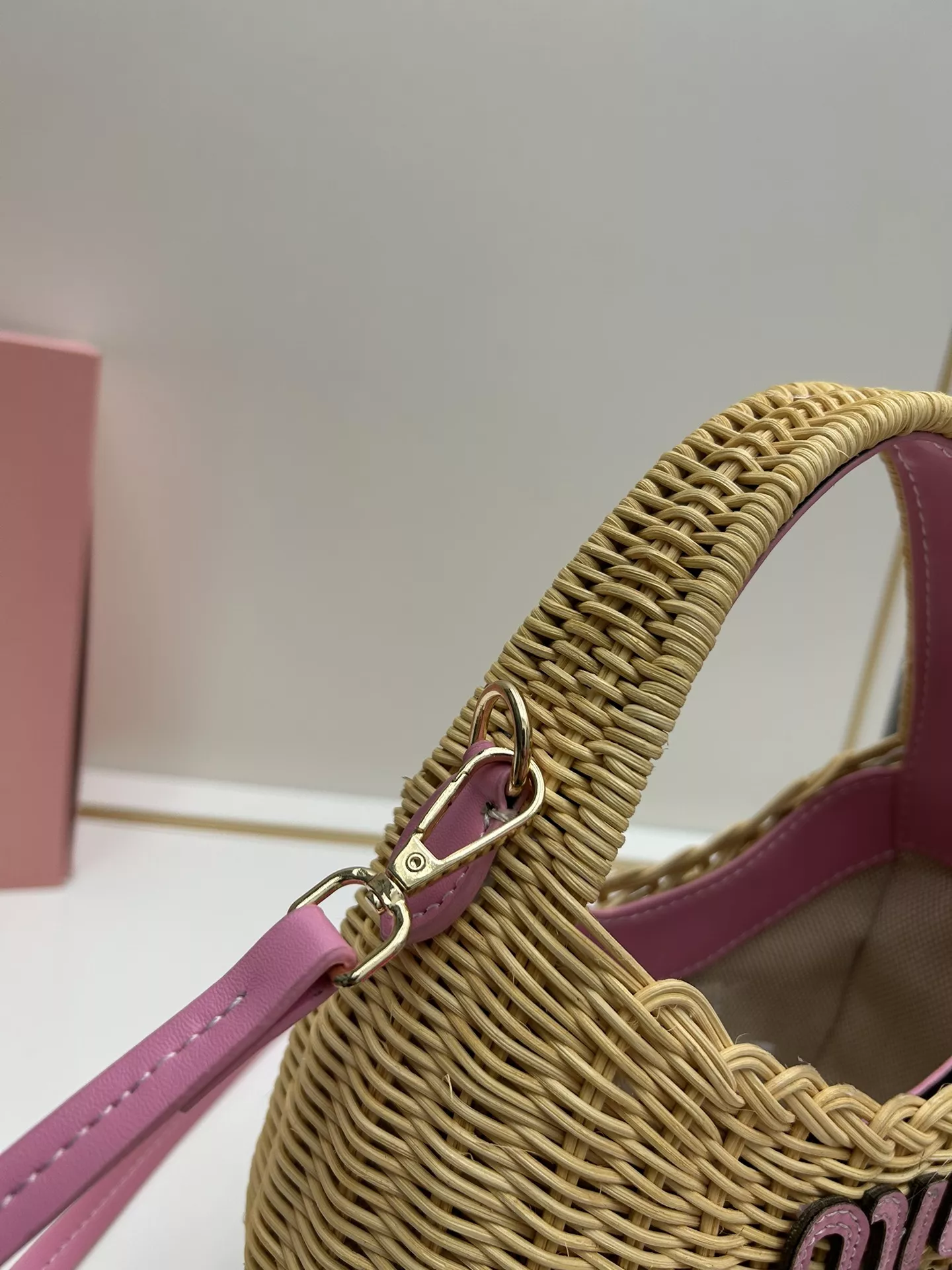 Trendsetting 5054 MIU MIU AAA Quality Handbags For Women