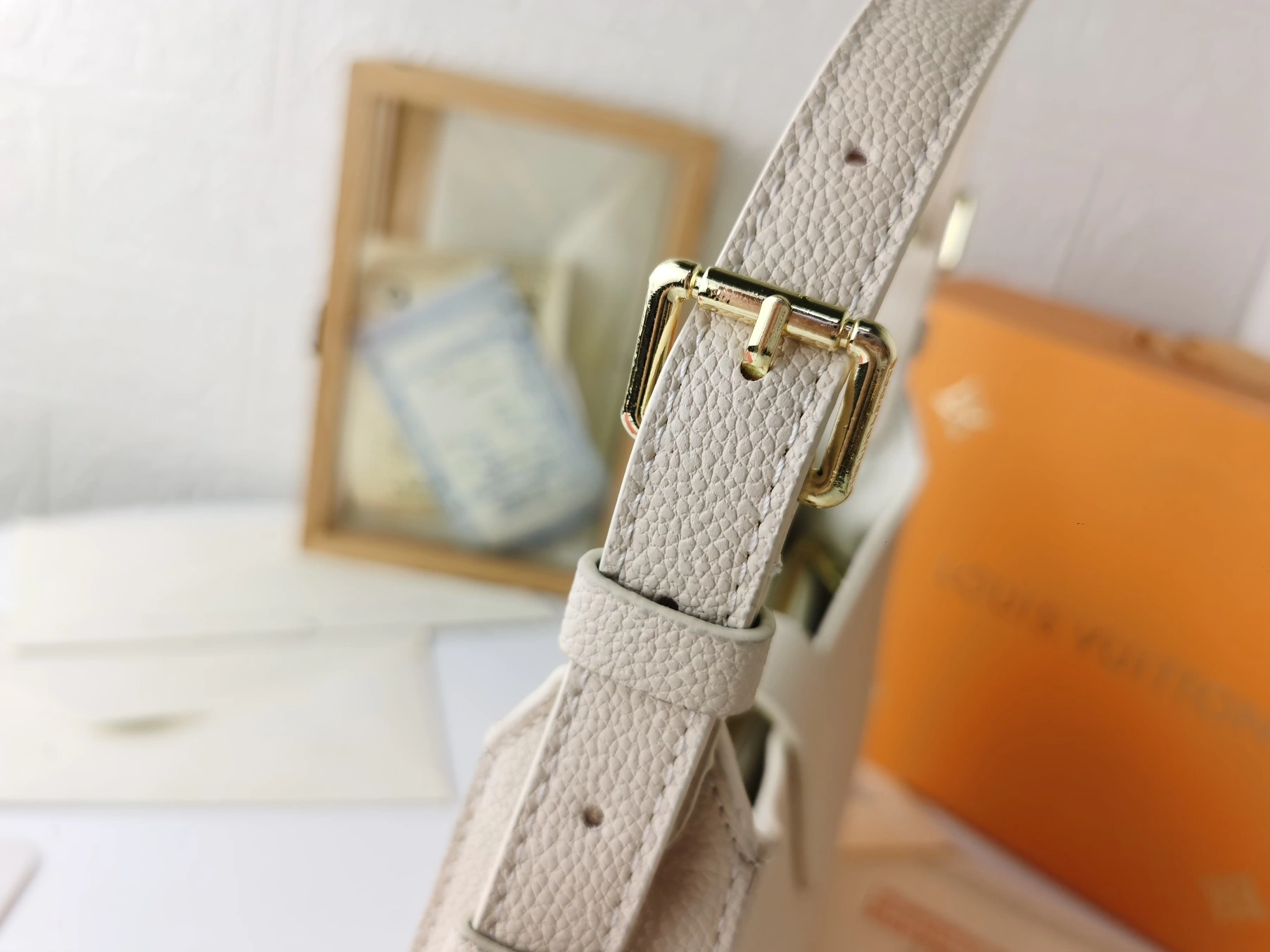 Trendsetting 5184 Louis Vuitton AAA Quality Shoulder Bags For Women