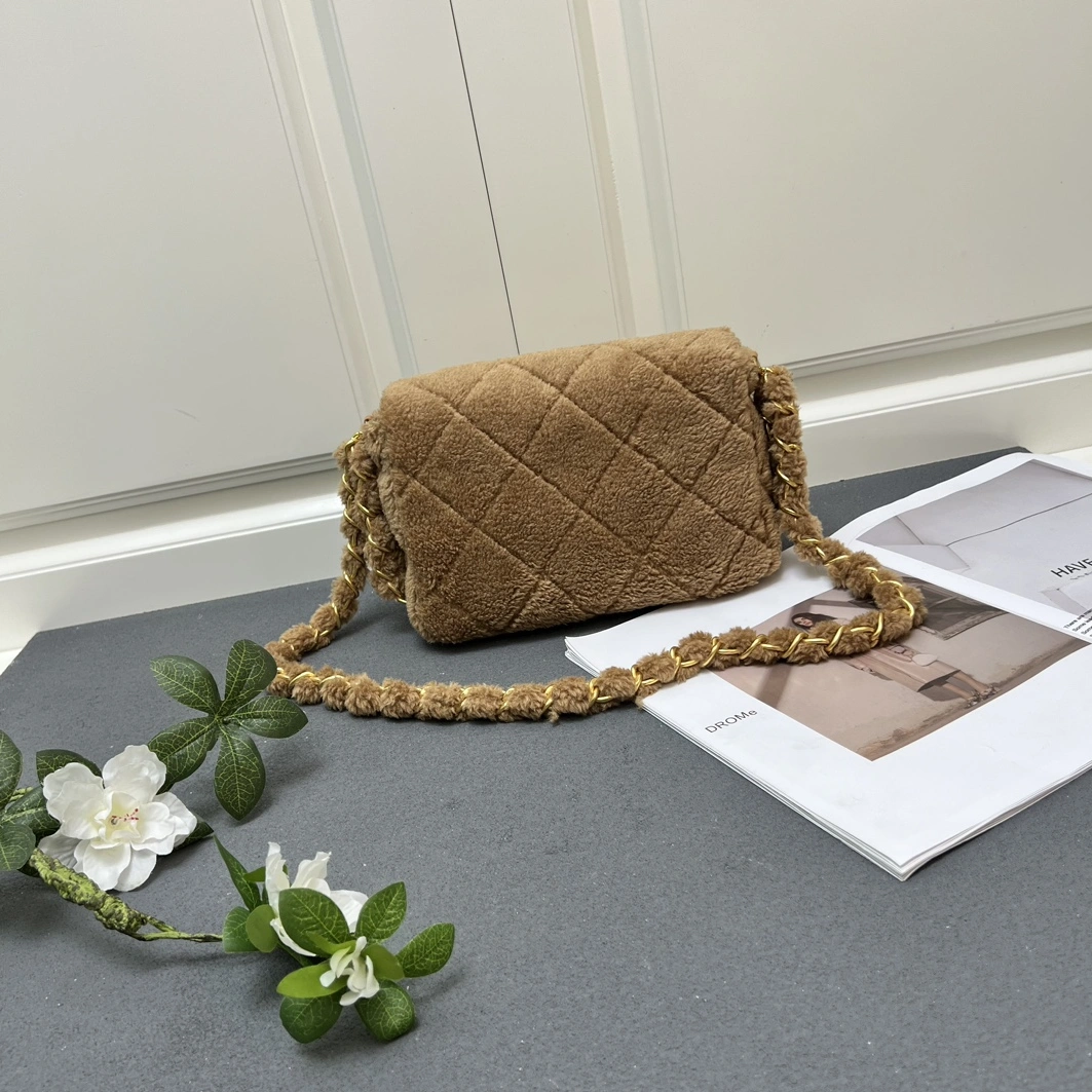 Trendsetting 5254 Chanel AAA Quality Shoulder Bags For Women