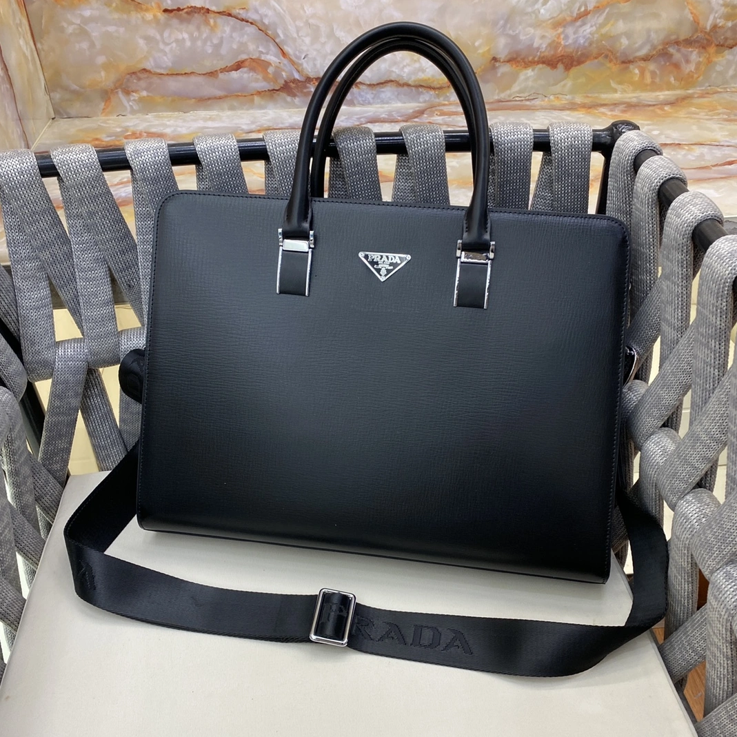 Trendsetting 5329 Prada AAA Man Handbags