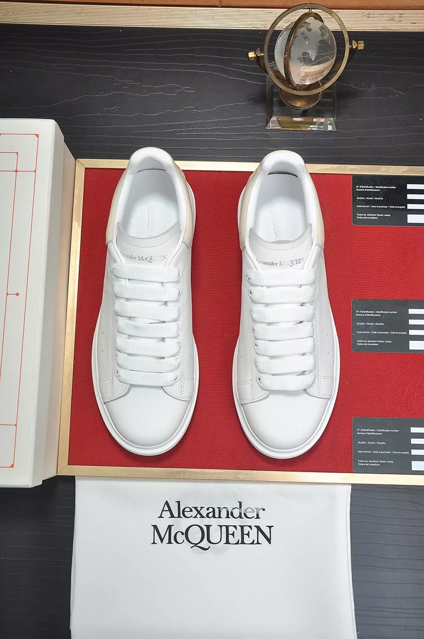 Trendsetting 5425 Alexander McQueen Casual Shoes For Men
