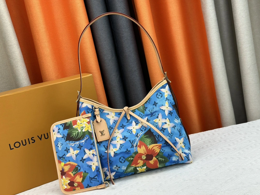 Trendsetting 5434 Louis Vuitton AAA Quality Shoulder Bags For Women