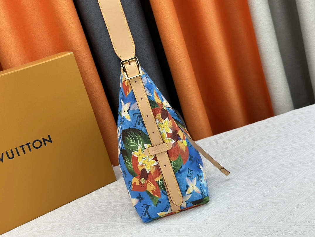 Trendsetting 5434 Louis Vuitton AAA Quality Shoulder Bags For Women