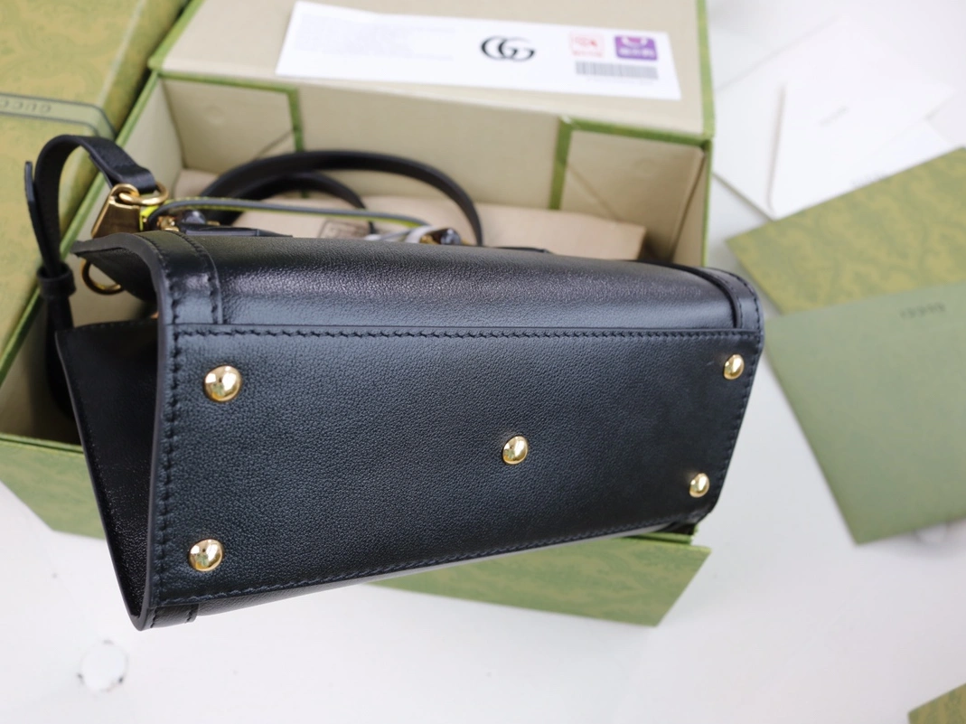 Trendsetting 5506 Gucci AAA Quality Handbags For Women