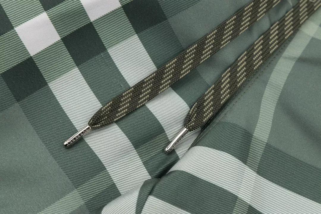 Trendsetting 558 Burberry Pants For Men