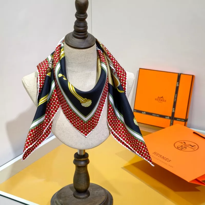 Trendsetting 5612 Hermes Silk Squares
