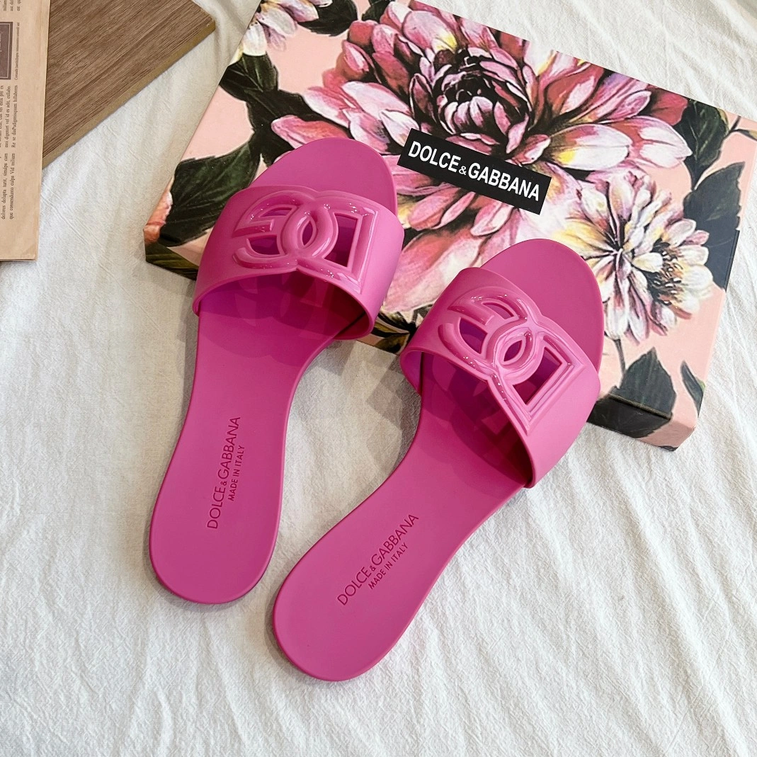 Trendsetting 5670 Dolce & Gabbana D&G Slippers For Women