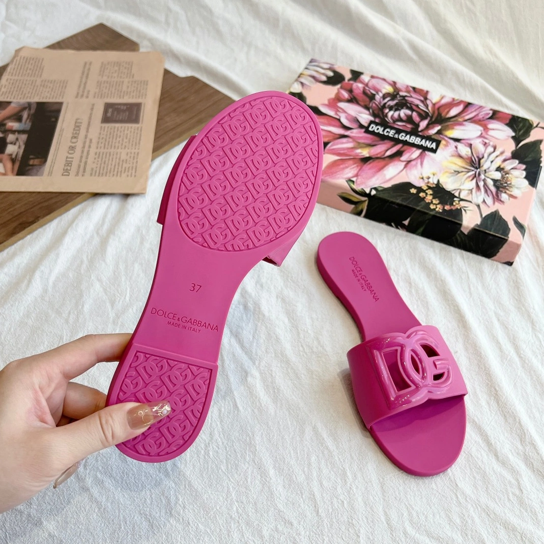 Trendsetting 5670 Dolce & Gabbana D&G Slippers For Women