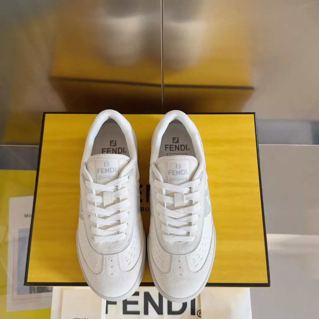 Trendsetting 5671 Fendi Casual Shoes For Women