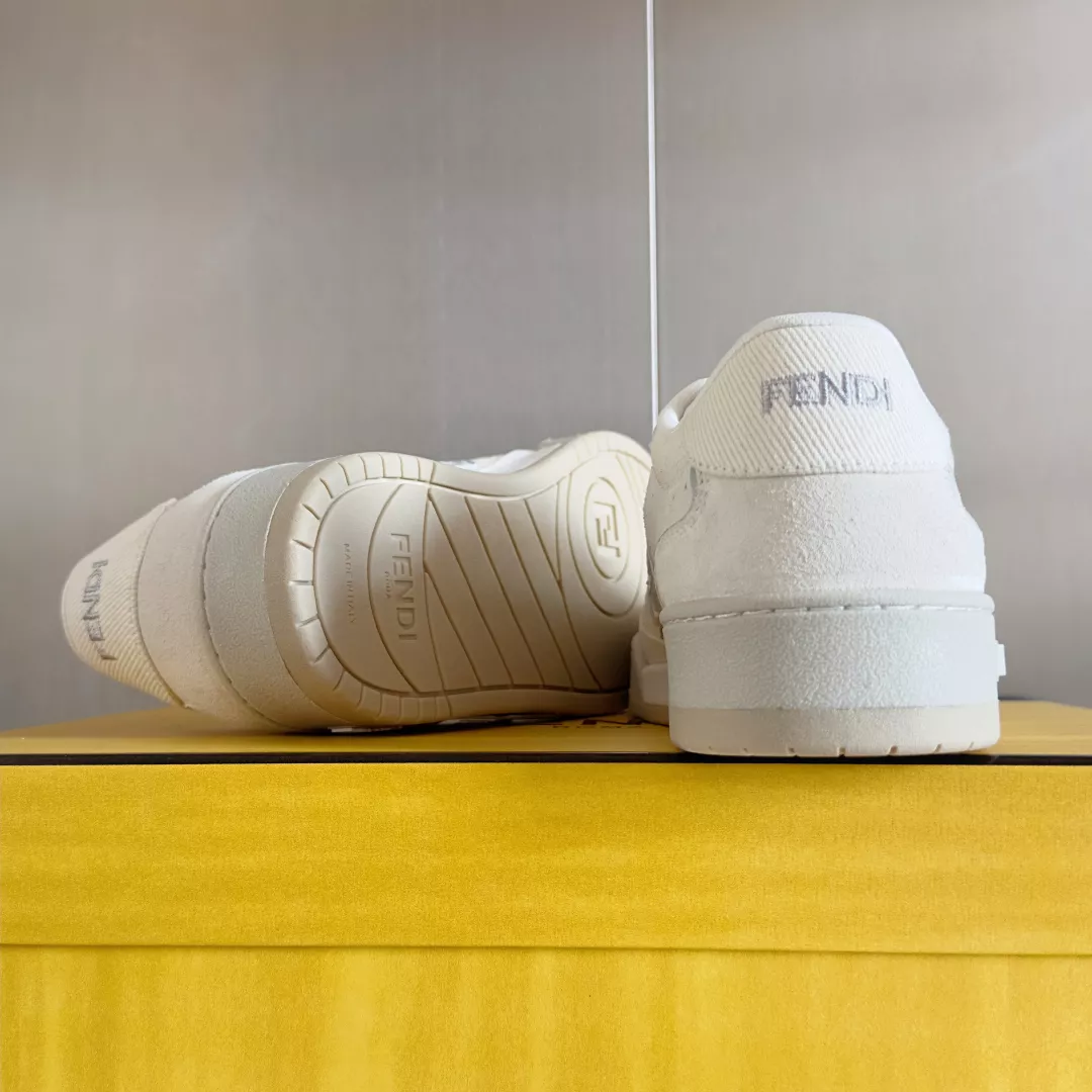 Trendsetting 5671 Fendi Casual Shoes For Women