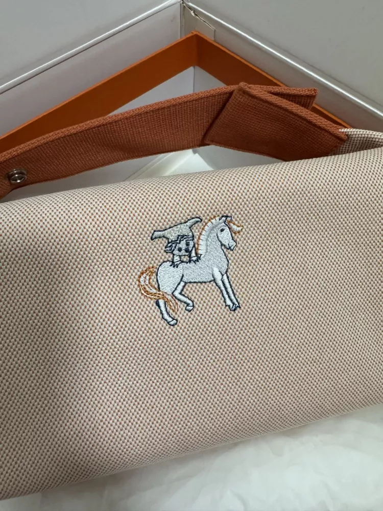 Trendsetting 5783 Hermes AAA Quality Handbags In Orange For Women