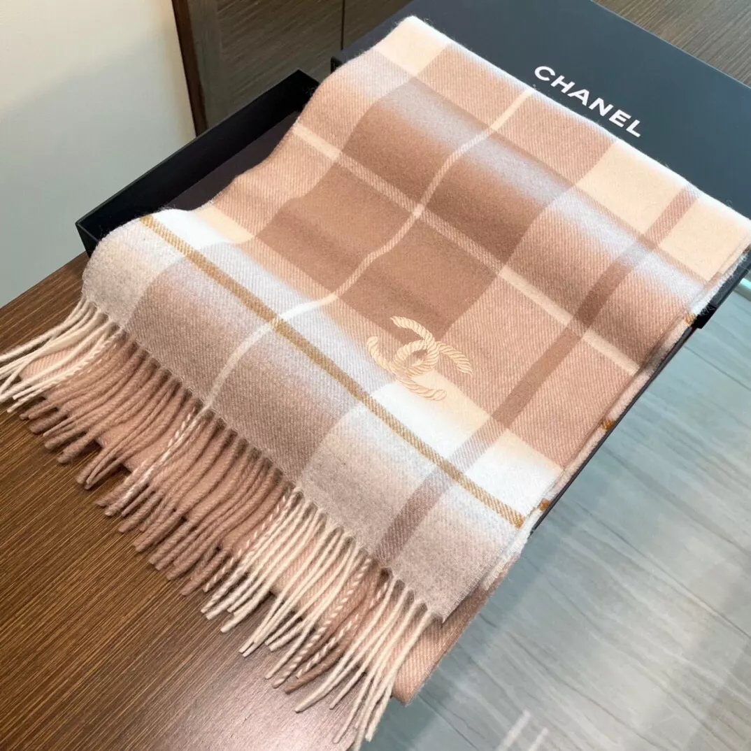 Trendsetting 5794 Chanel Scarves For Women