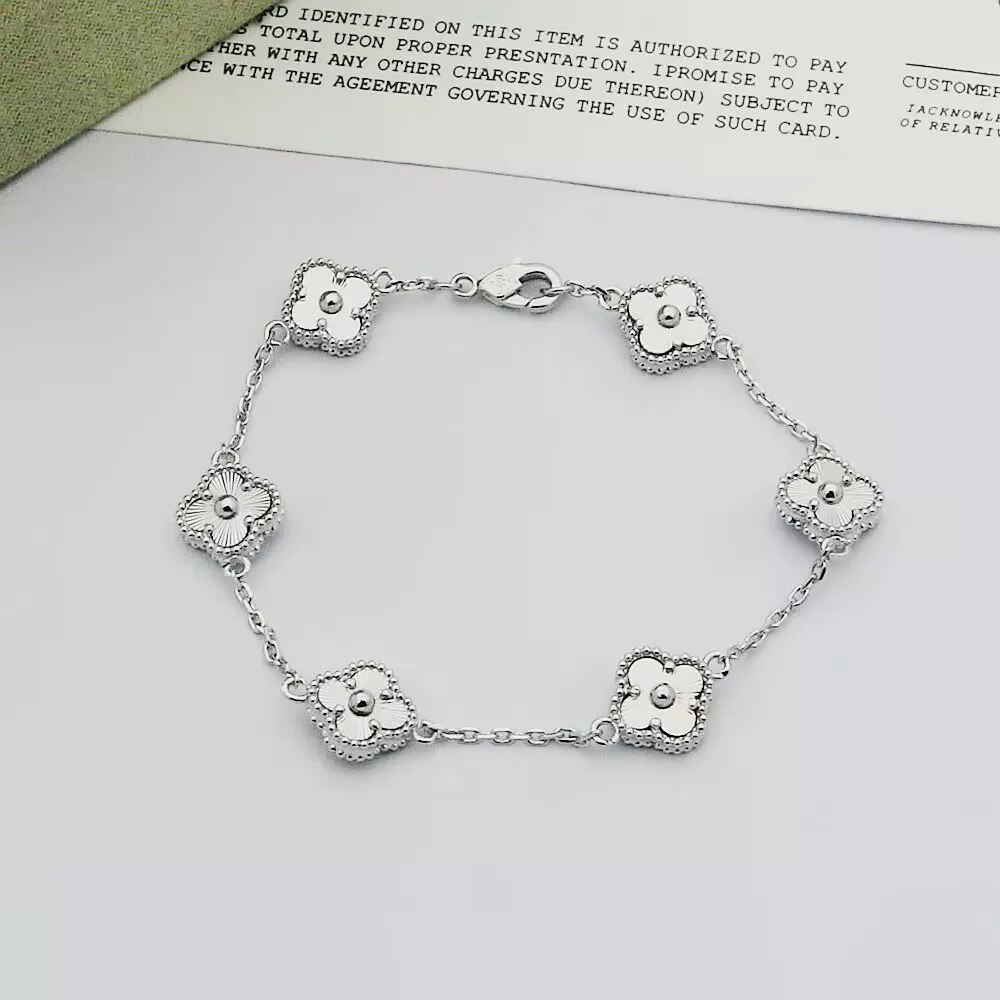 Trendsetting 588 Van Cleef & Arpels Bracelets For Women
