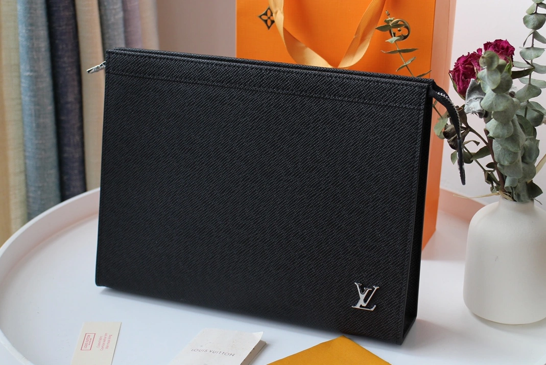 Trendsetting 5906 Louis Vuitton AAA Man Wallets