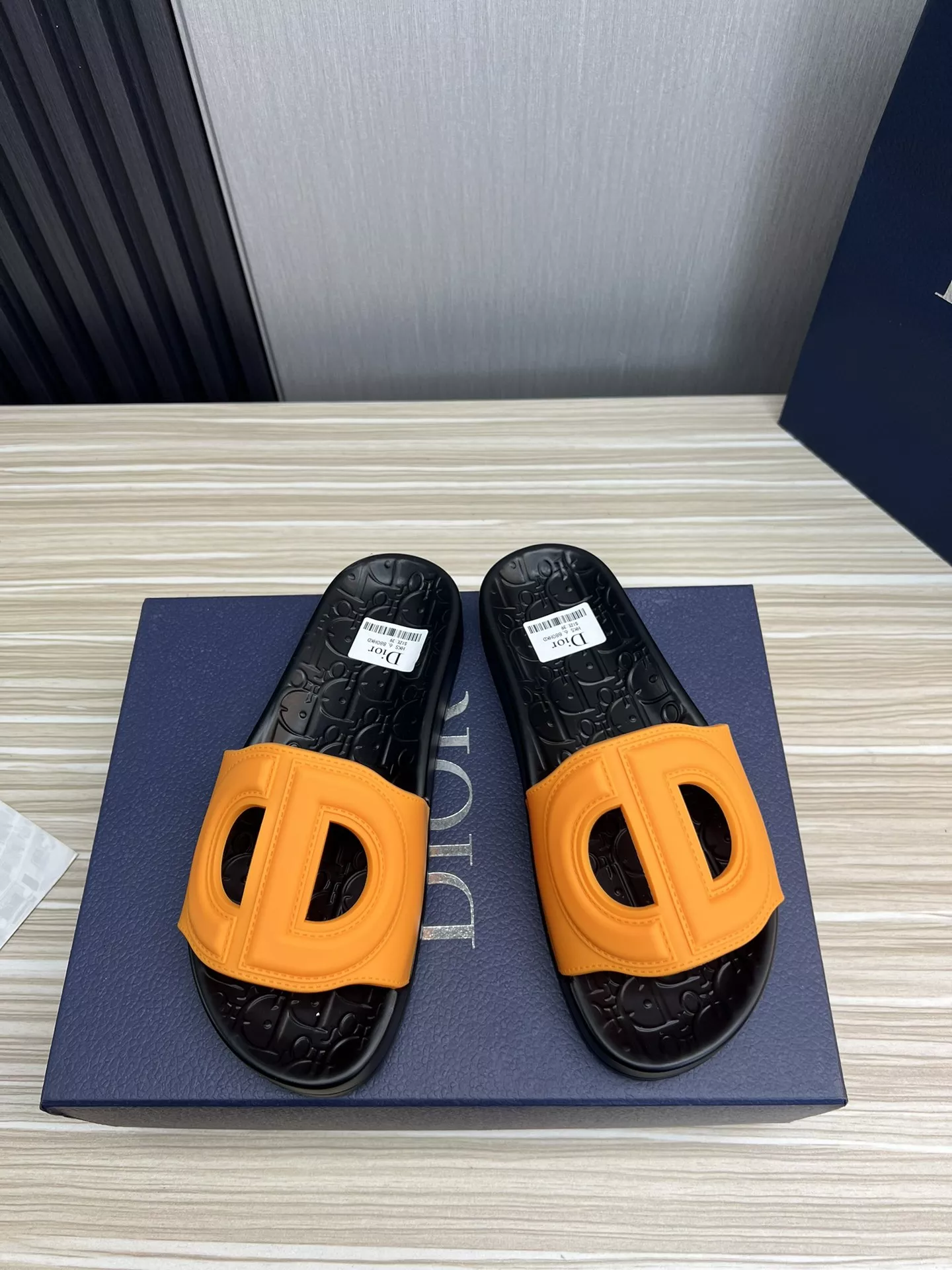 Trendsetting 5927 Christian Dior Slippers For Men