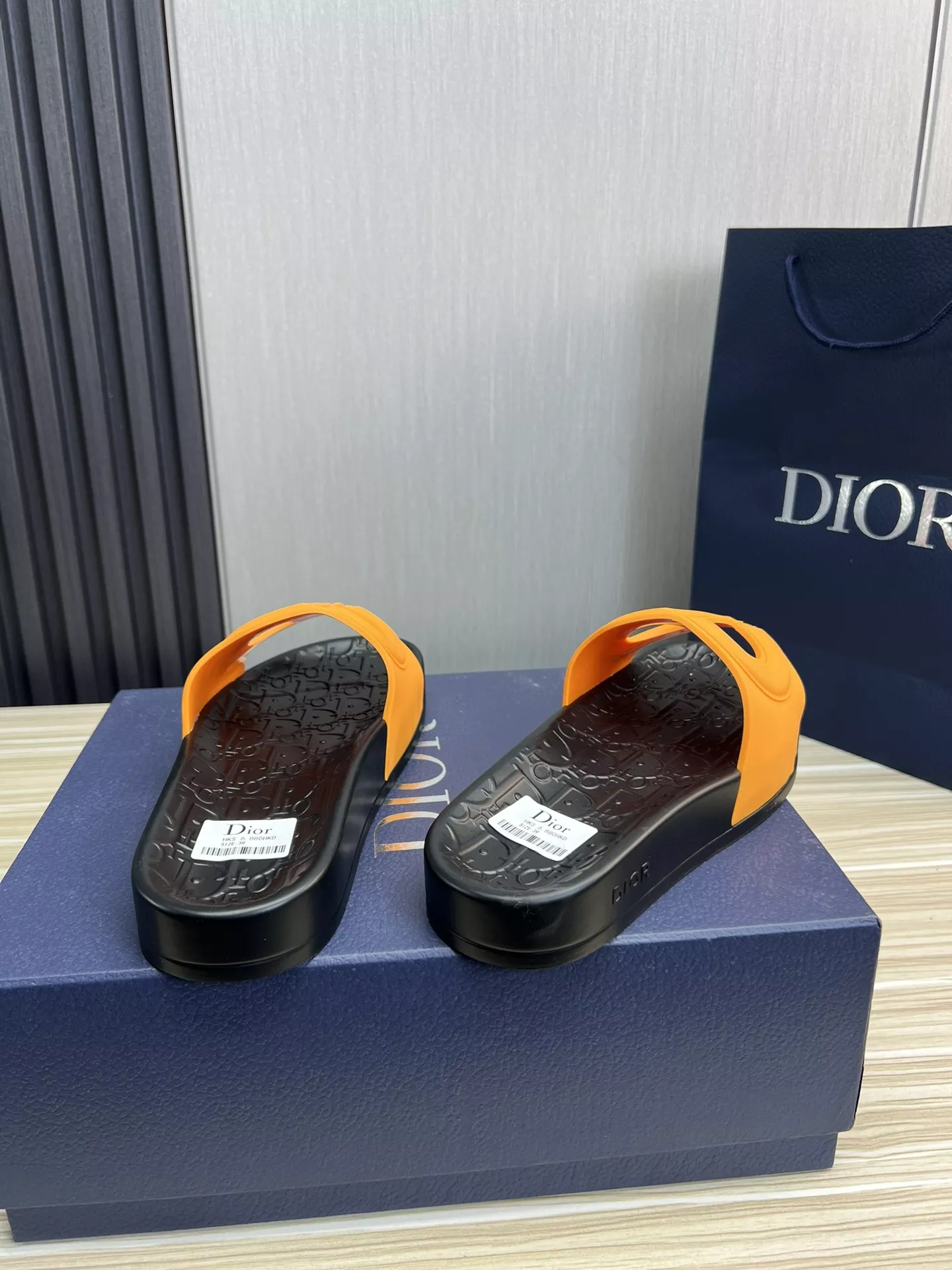 Trendsetting 5927 Christian Dior Slippers For Men