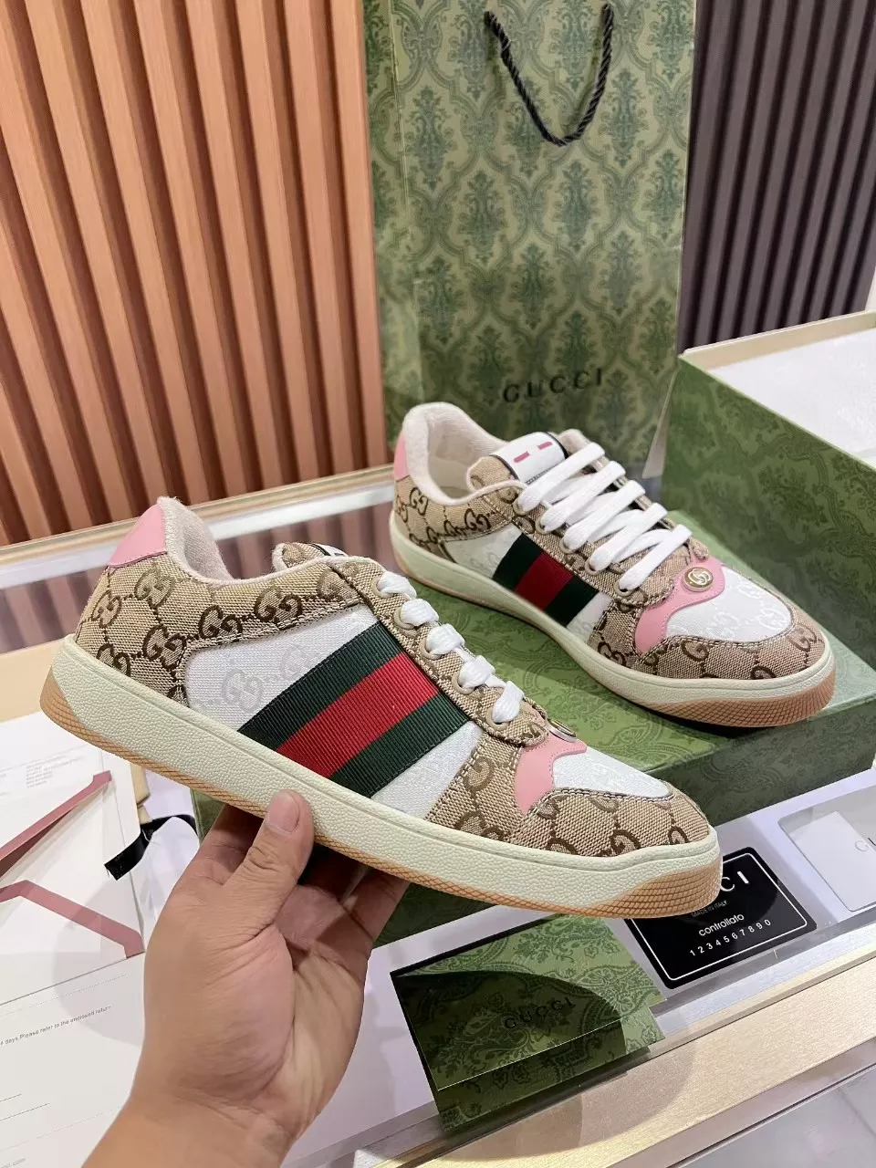 Trendsetting 5968 Gucci Casual Shoes For Men