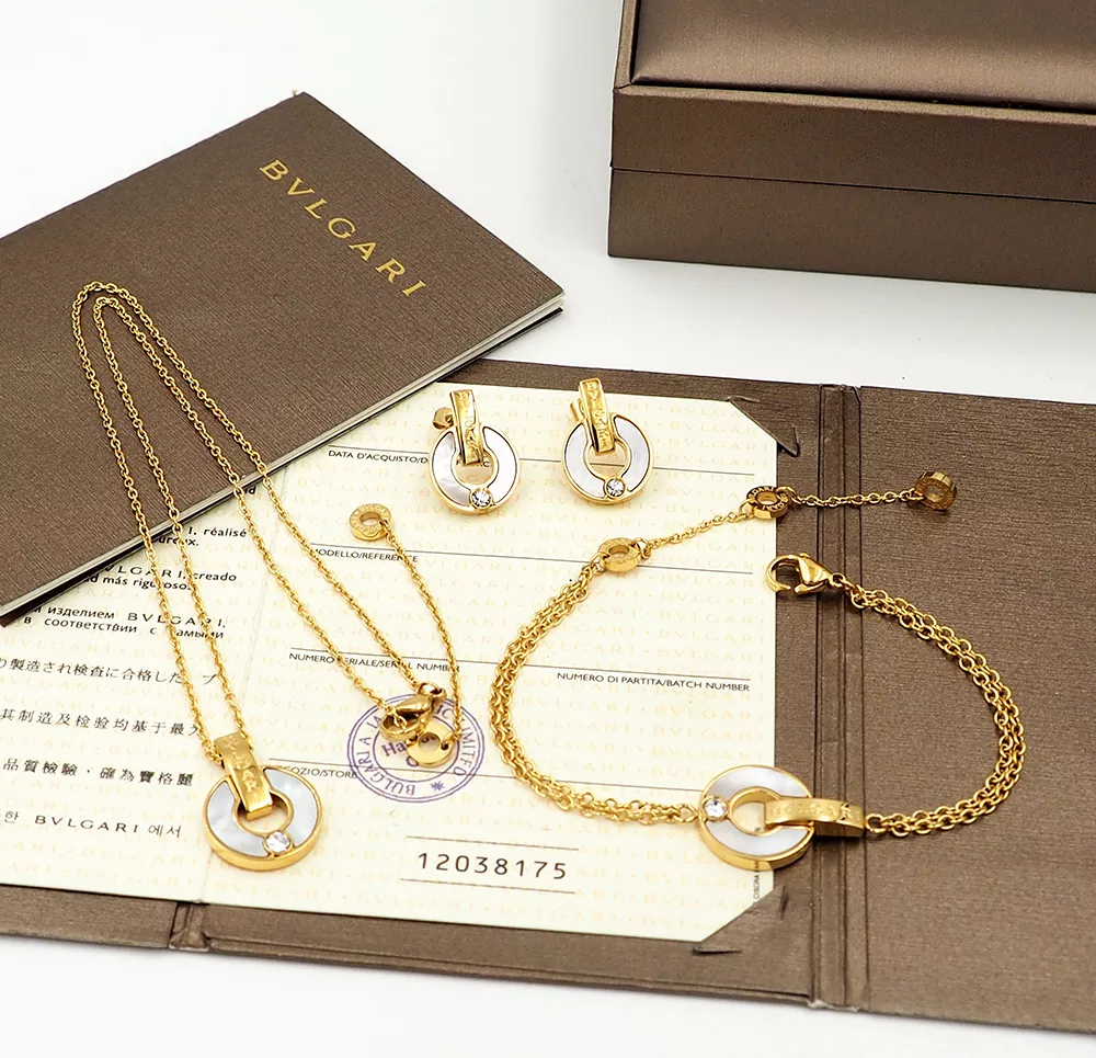 Trendsetting 612 Bvlgari Jewelry Set For Women