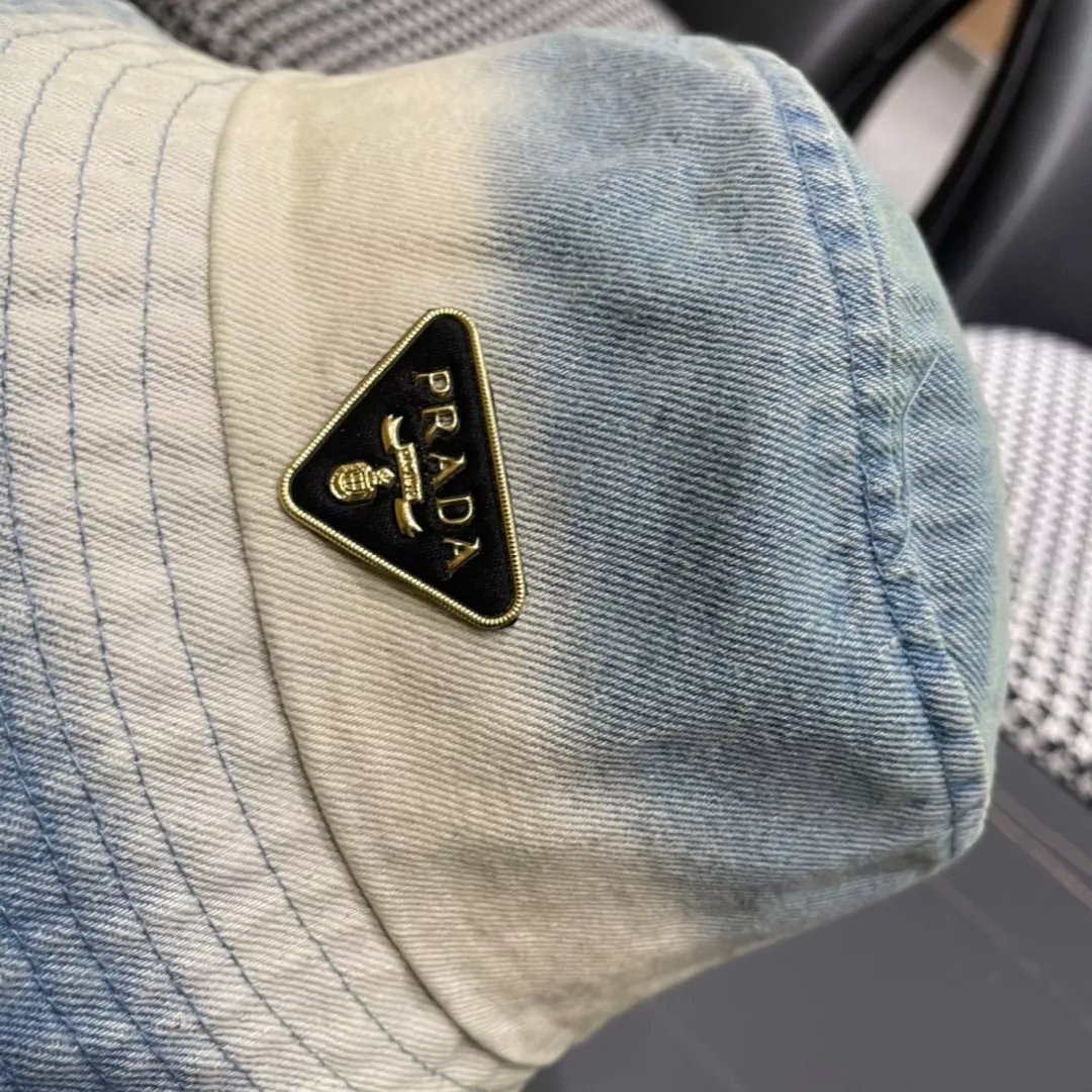 Trendsetting 6241 Prada Caps