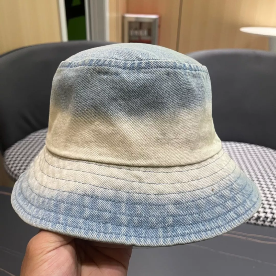 Trendsetting 6241 Prada Caps
