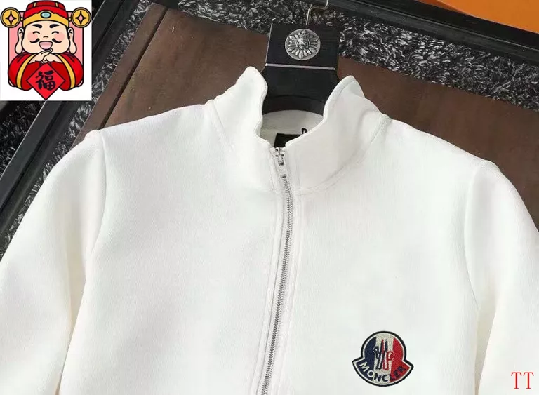 Trendsetting 6247 Moncler Tracksuits Long Sleeved For Men