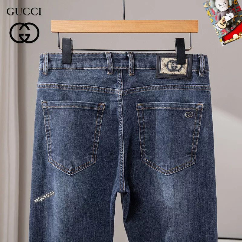 Trendsetting 642 Gucci Jeans For Men