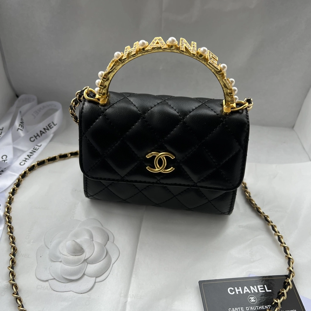 Trendsetting 6499 Chanel AAA Quality Messenger Bags For Women