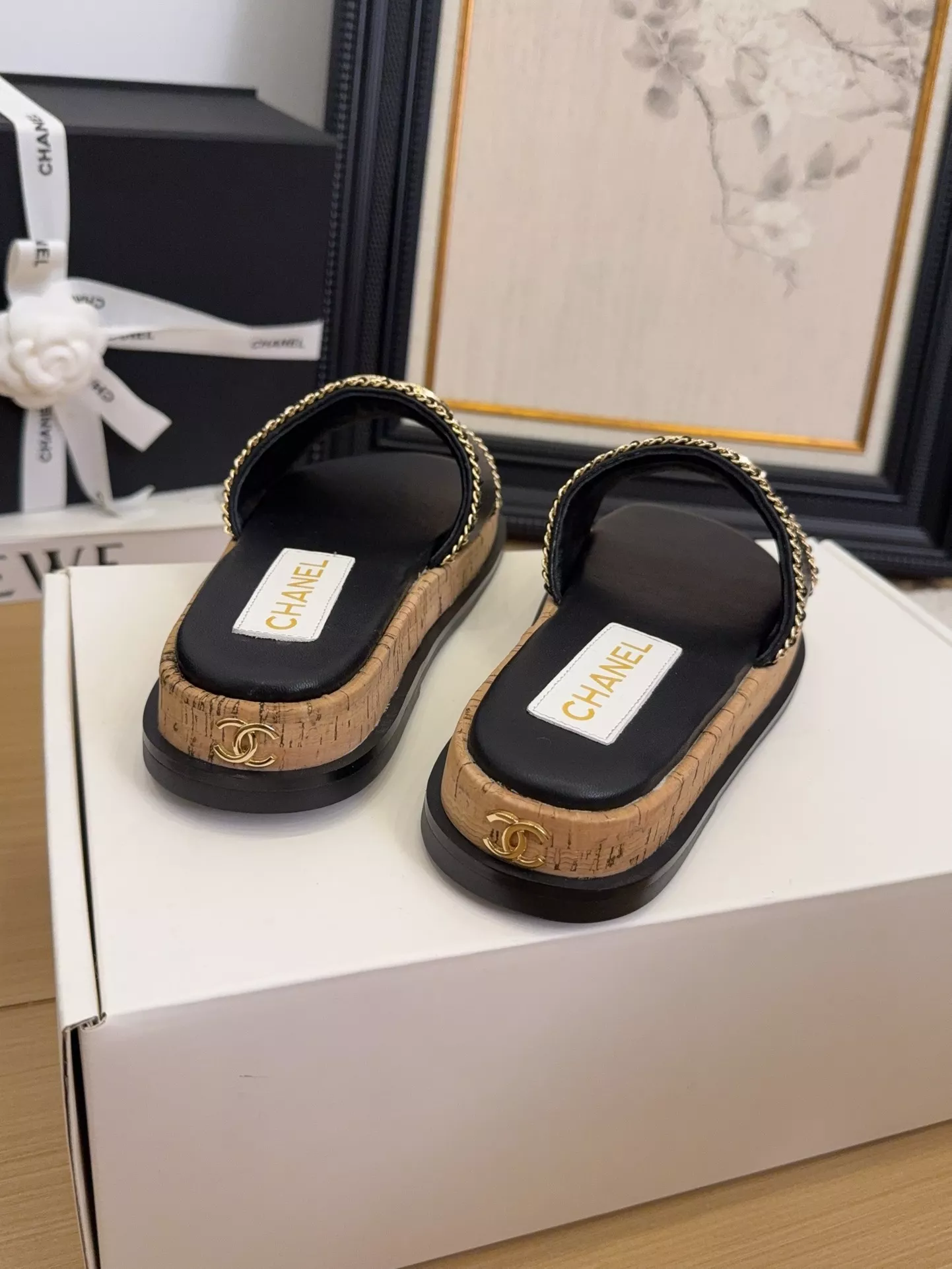 Trendsetting 6702 Chanel Slippers For Women