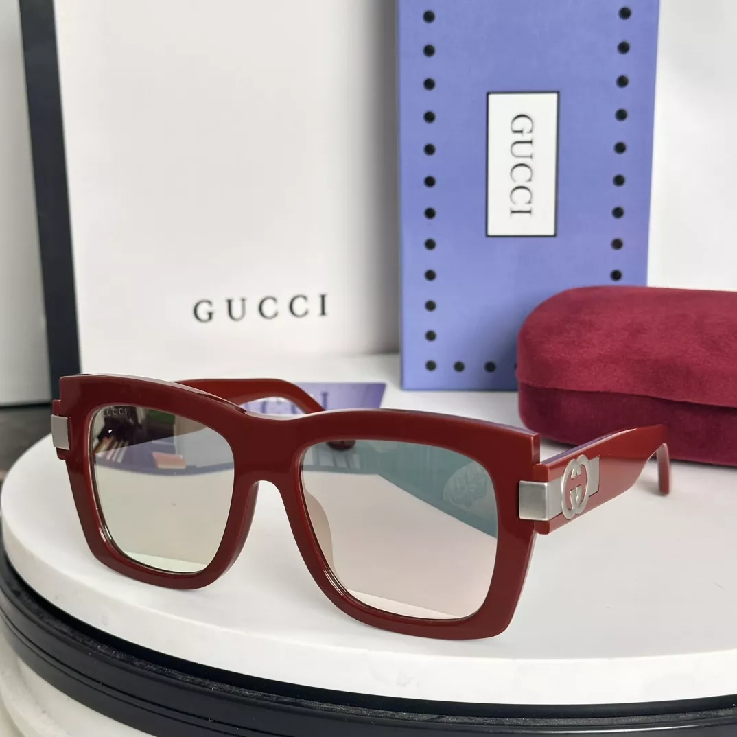 Trendsetting 679 Gucci AAA Quality Sunglasses