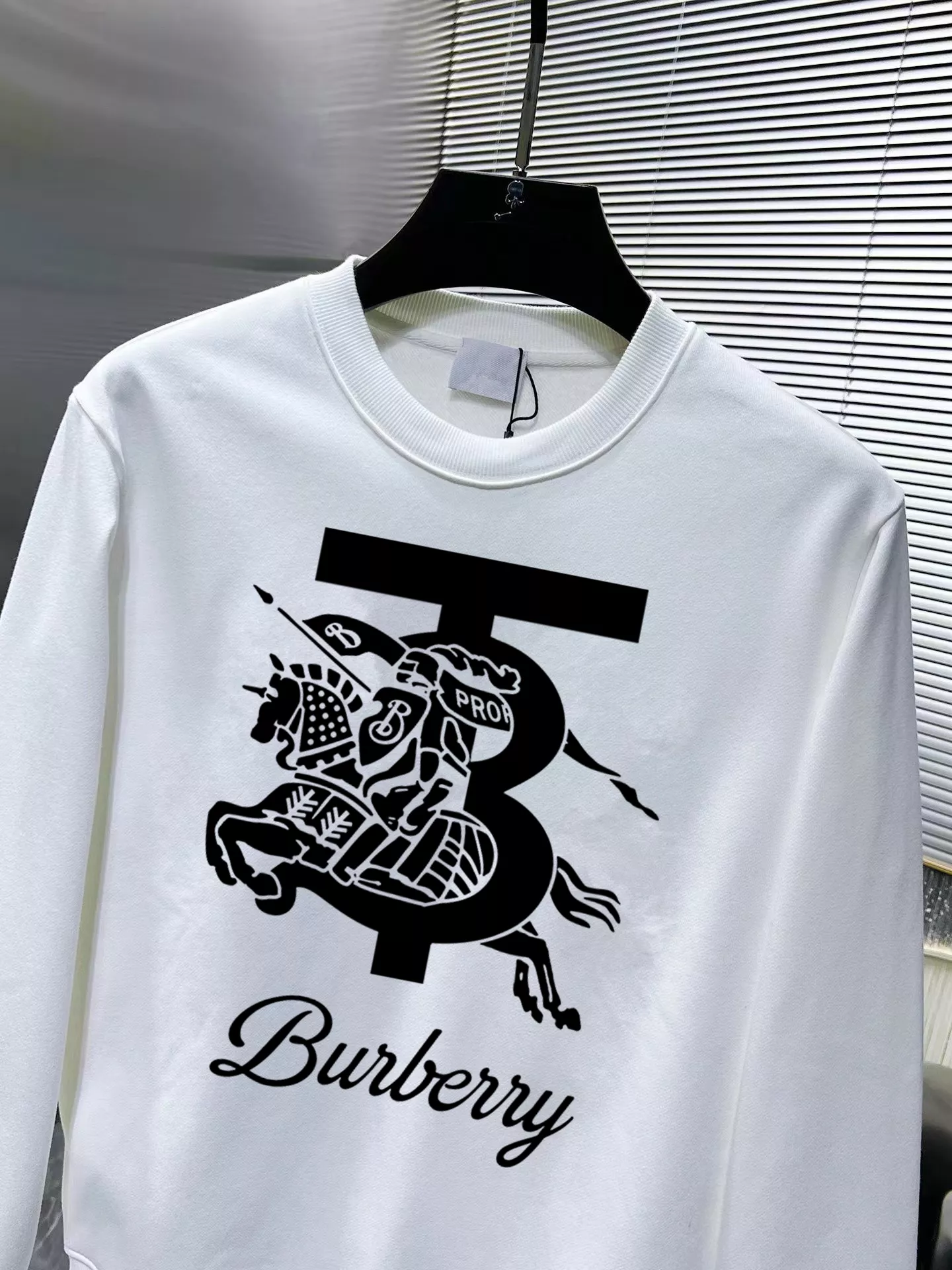 Trendsetting 6848 Burberry Hoodies Long Sleeved For Men