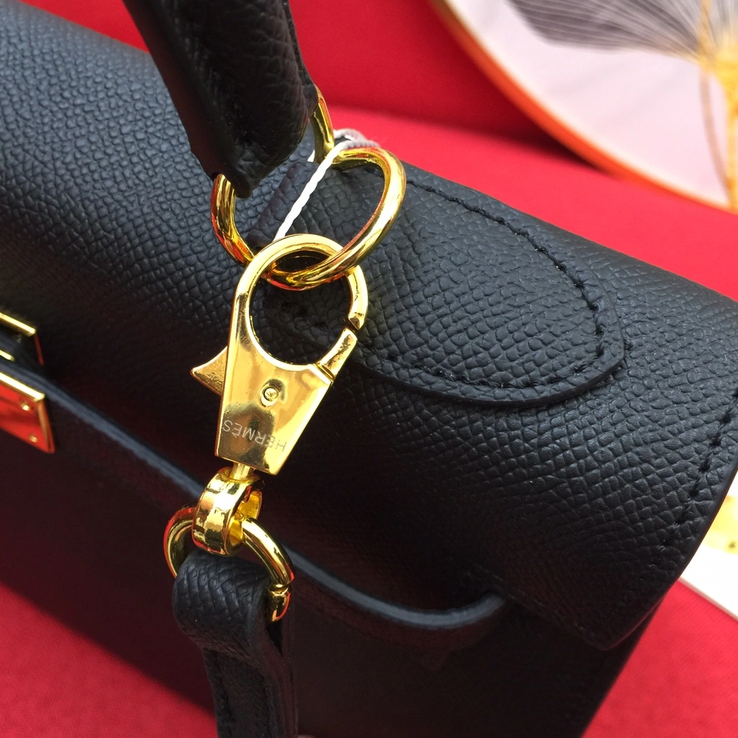Trendsetting 6890 Hermes AAA Quality Handbags For Women