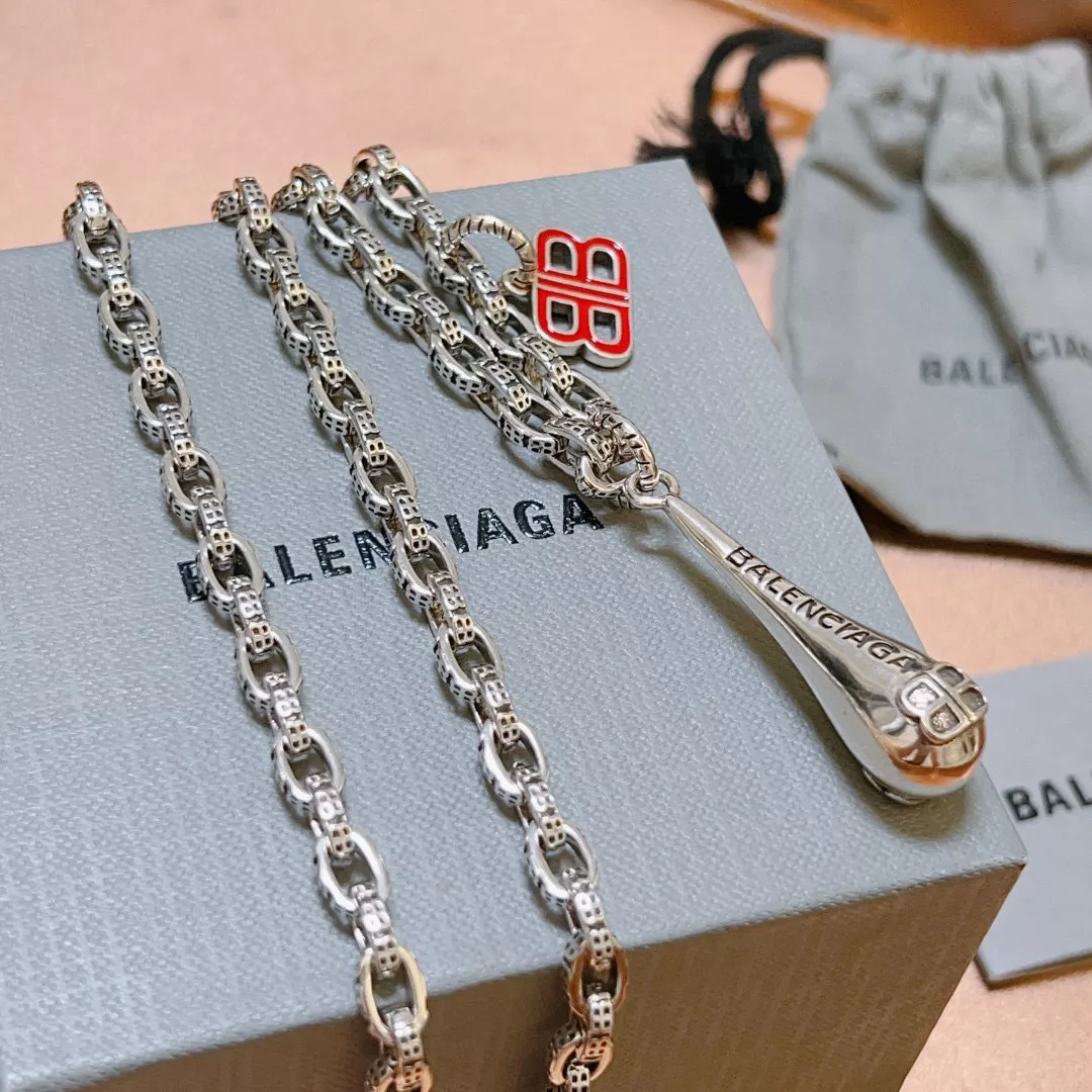 Trendsetting 7058 Balenciaga Necklaces