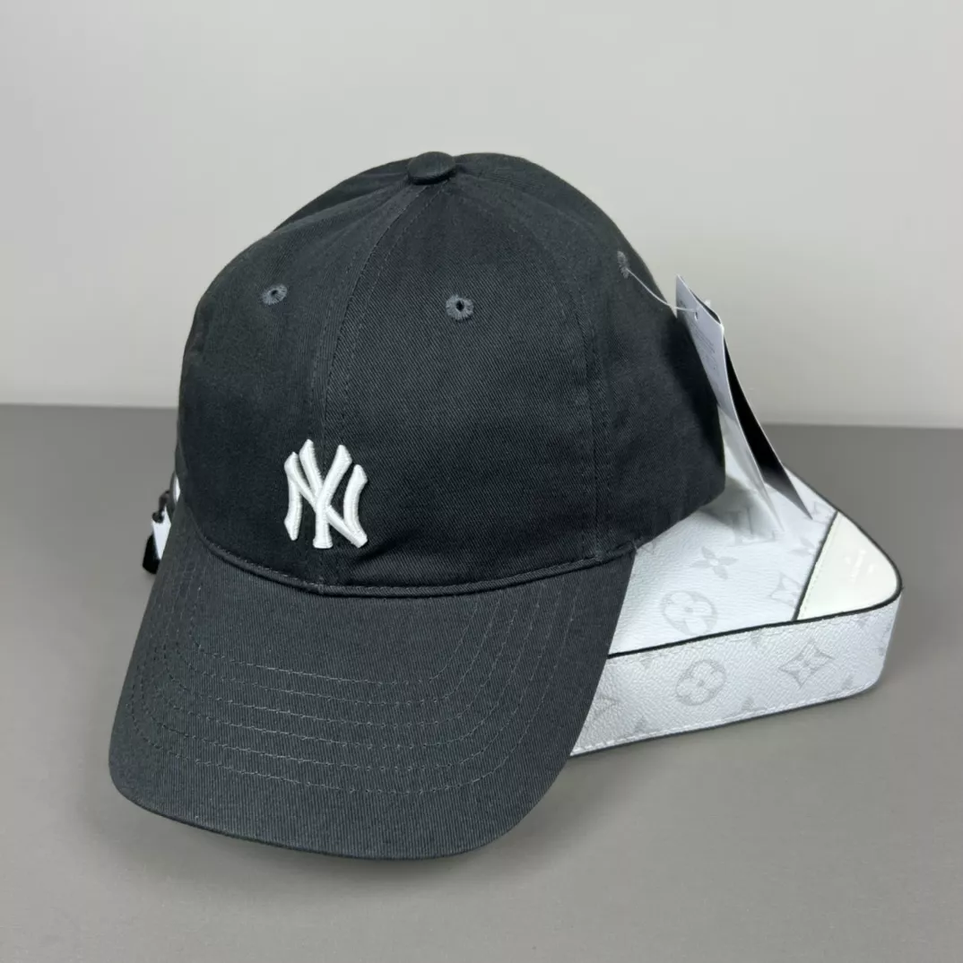 Trendsetting 7381 New York Yankees Caps