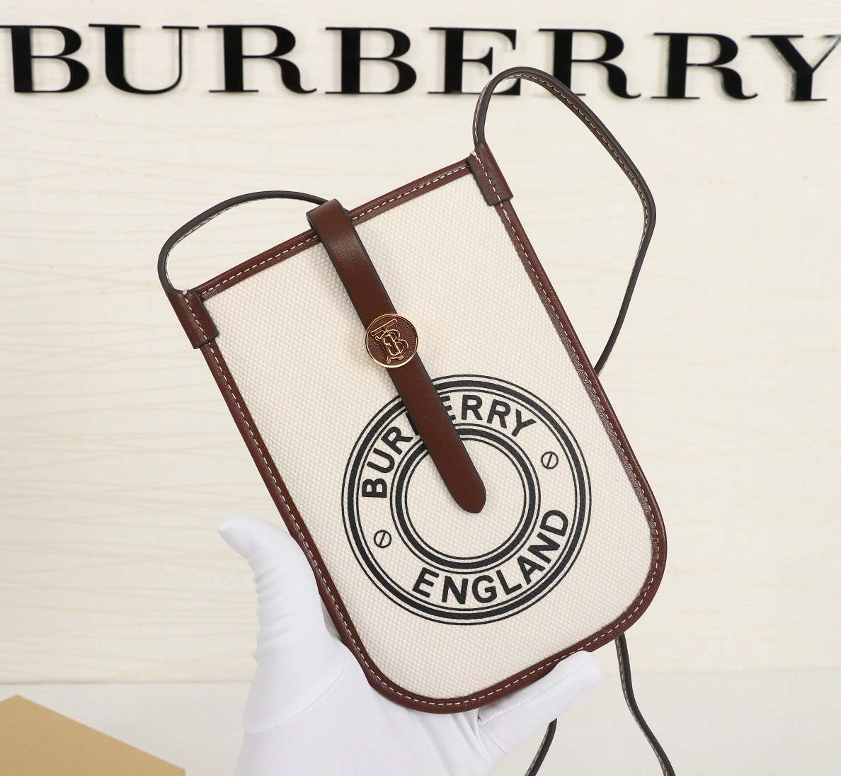 Trendsetting 7427 Burberry AAA Quality Card Case