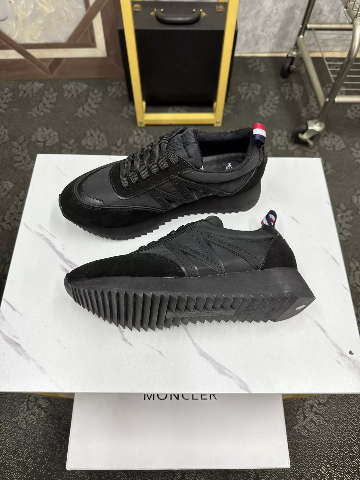 Trendsetting 7467 Moncler Casual Shoes For Men