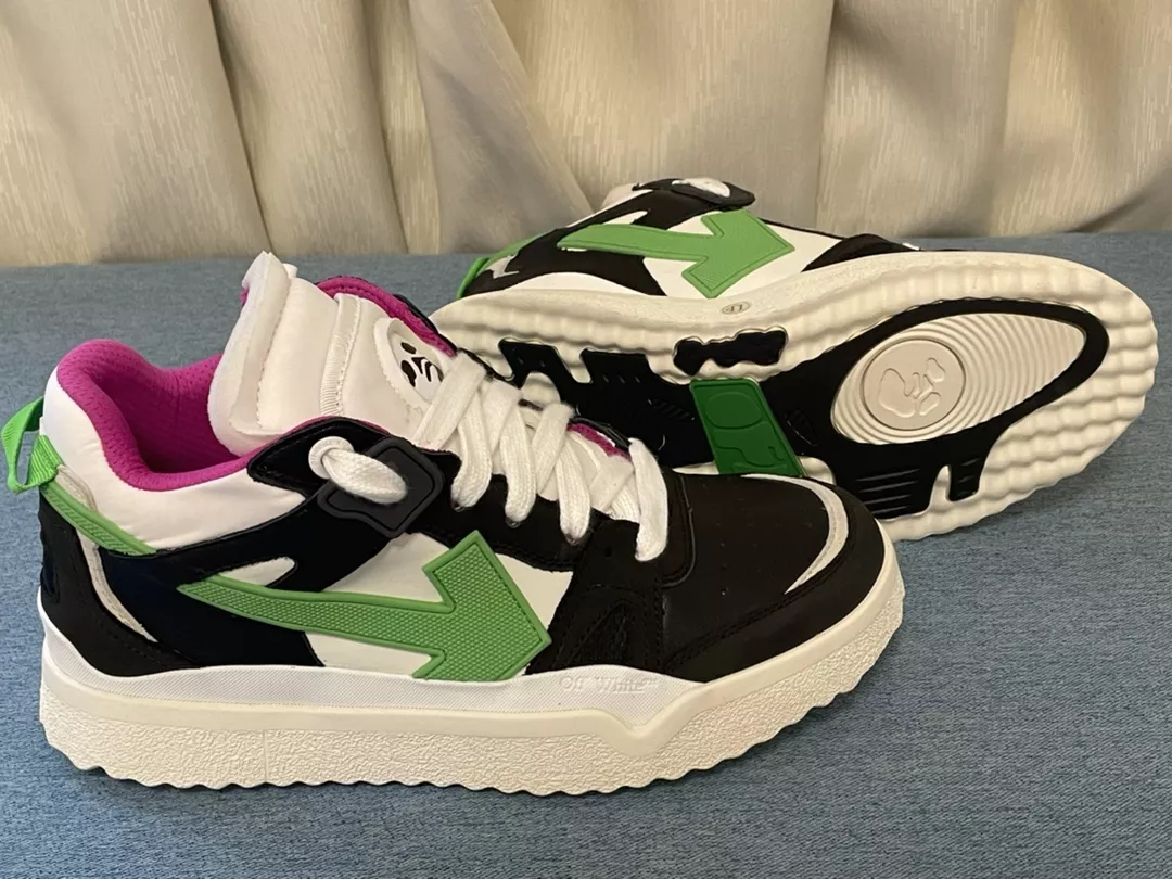 Trendsetting 7566 Off-White Casual Shoes For Men