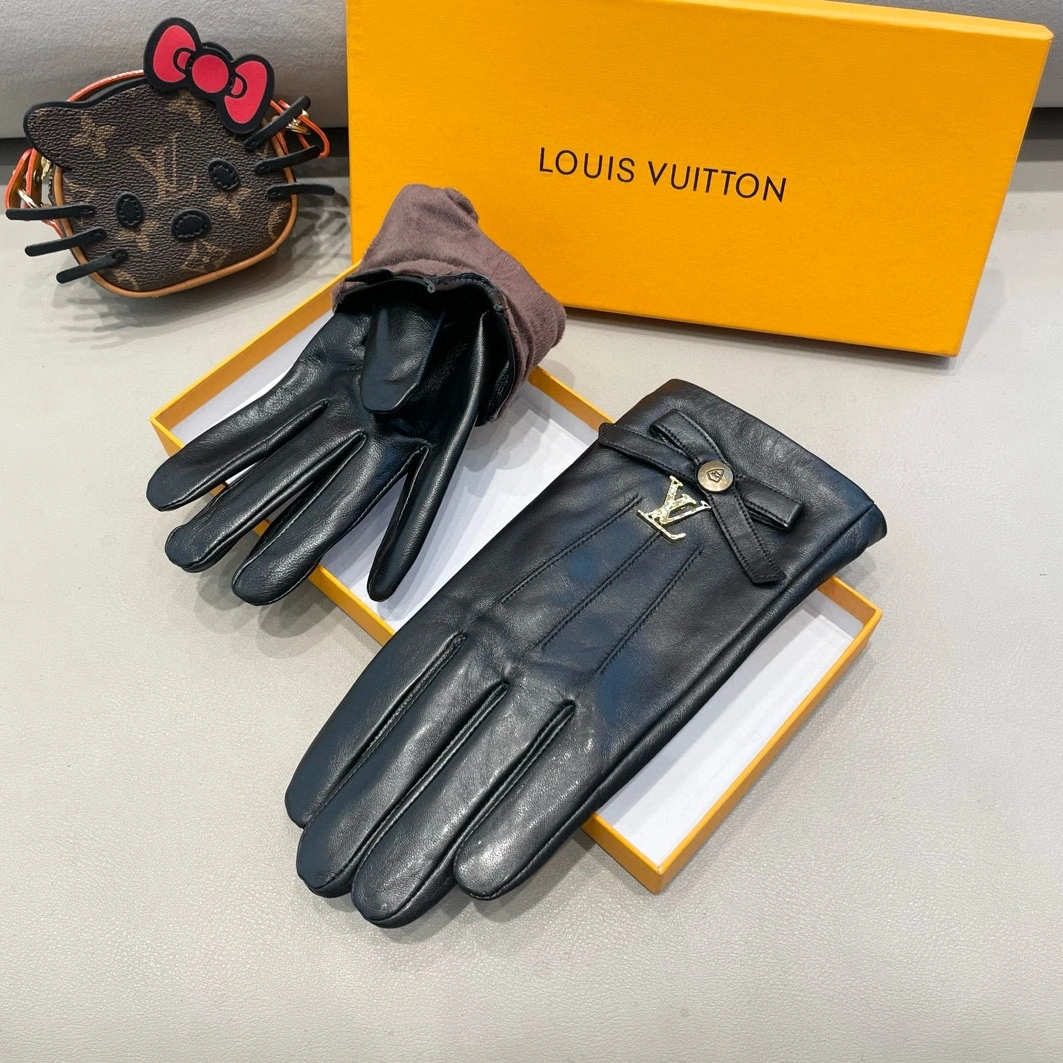 Trendsetting 7597 Louis Vuitton LV Gloves For Women
