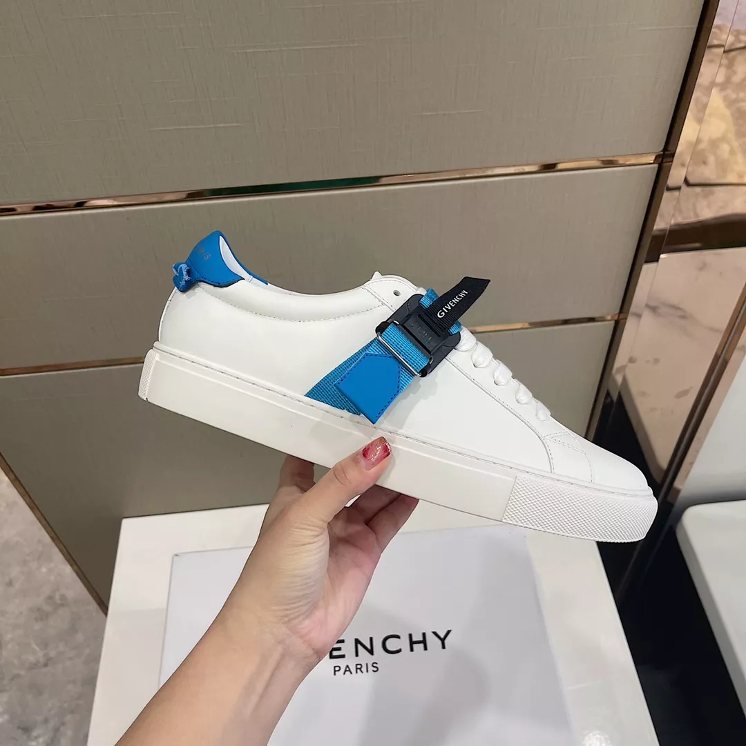 Trendsetting 7751 Givenchy Casual Shoes For Men