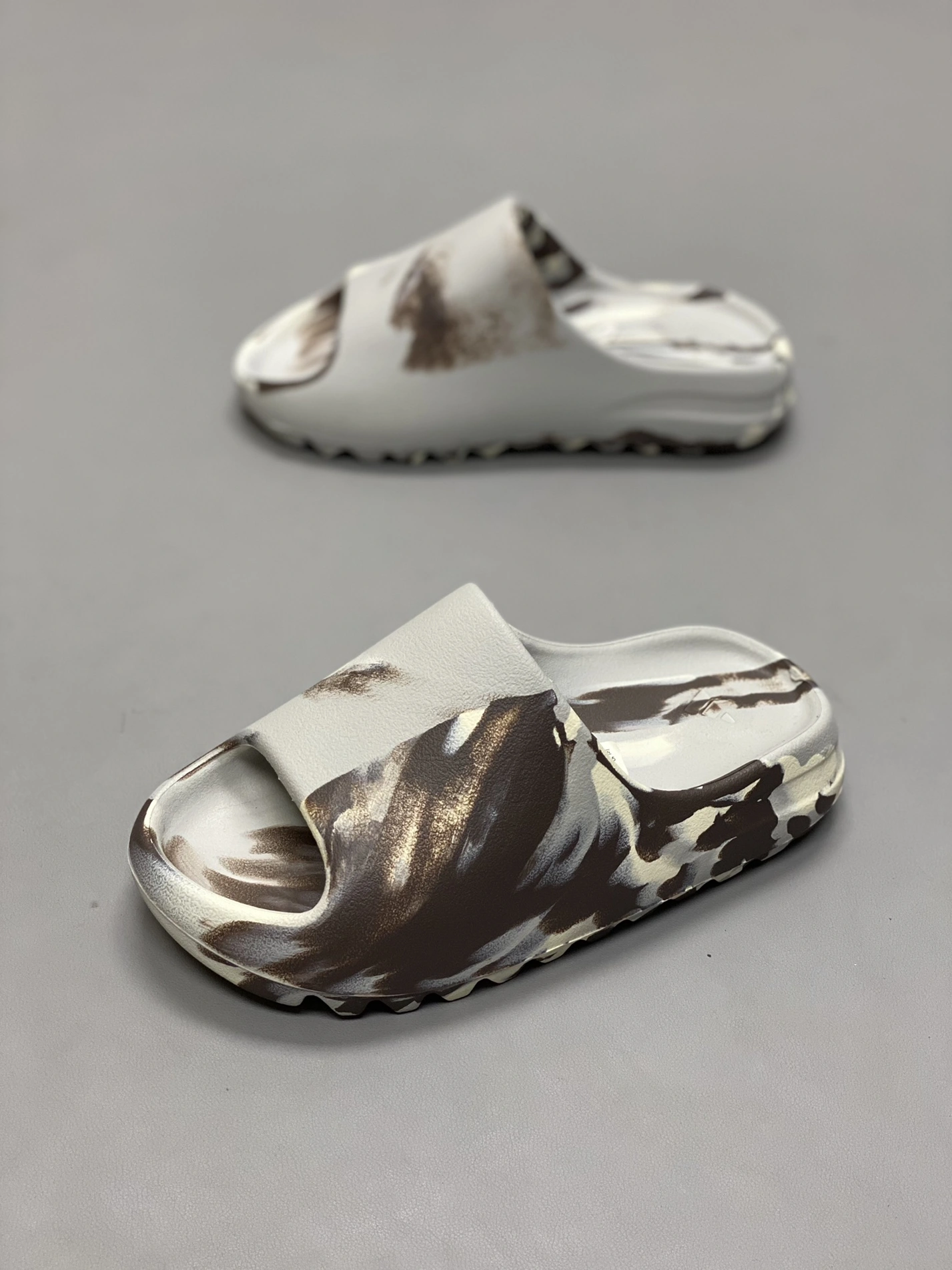 Trendsetting 7853 Adidas Yeezy Slippers For Men