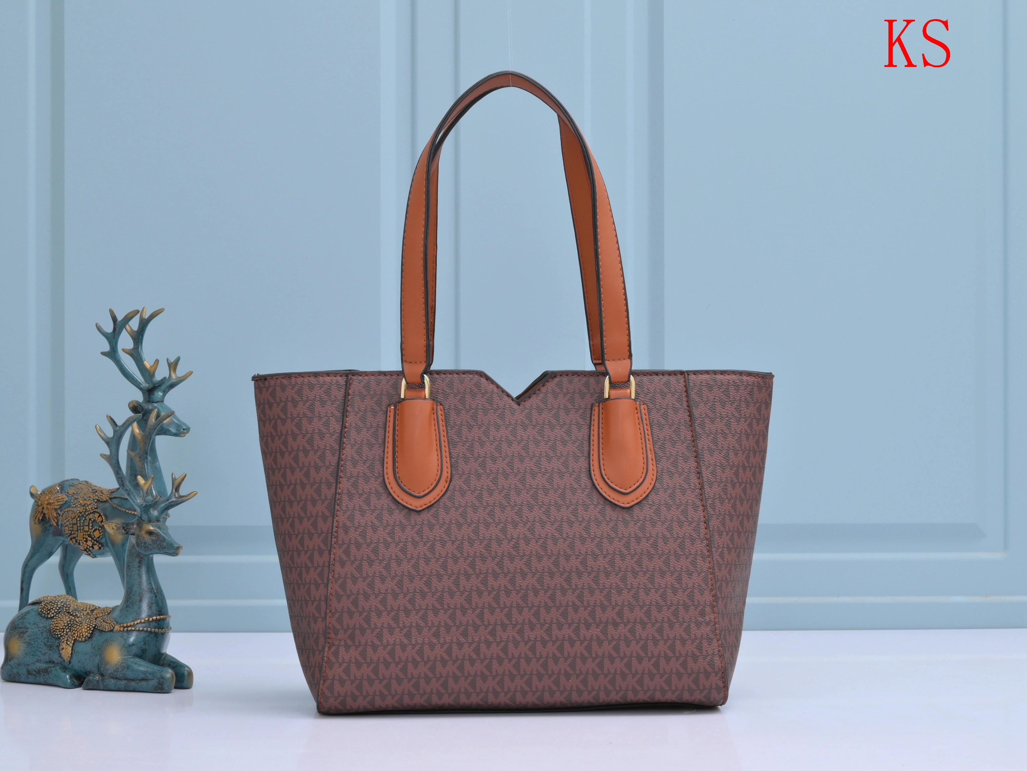 Trendsetting 7974 Michael Kors Handbags For Women