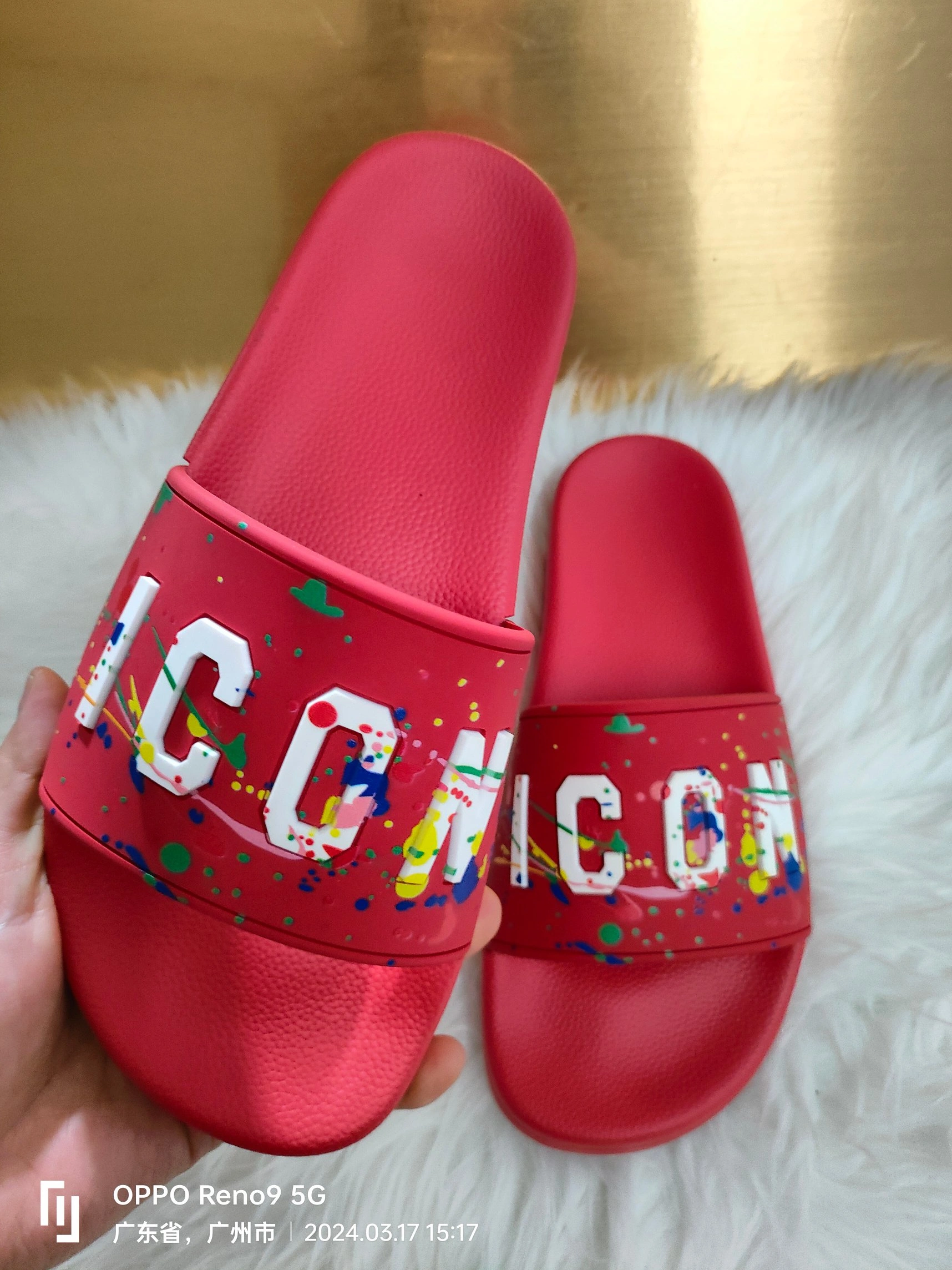 Trendsetting 7984 Dsquared Slippers For Men