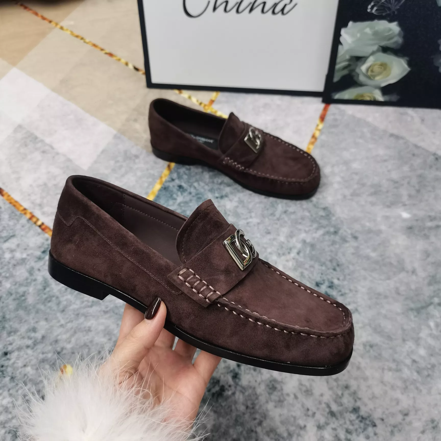 Trendsetting 8000 Dolce & Gabbana D&G Leather Shoes For Women