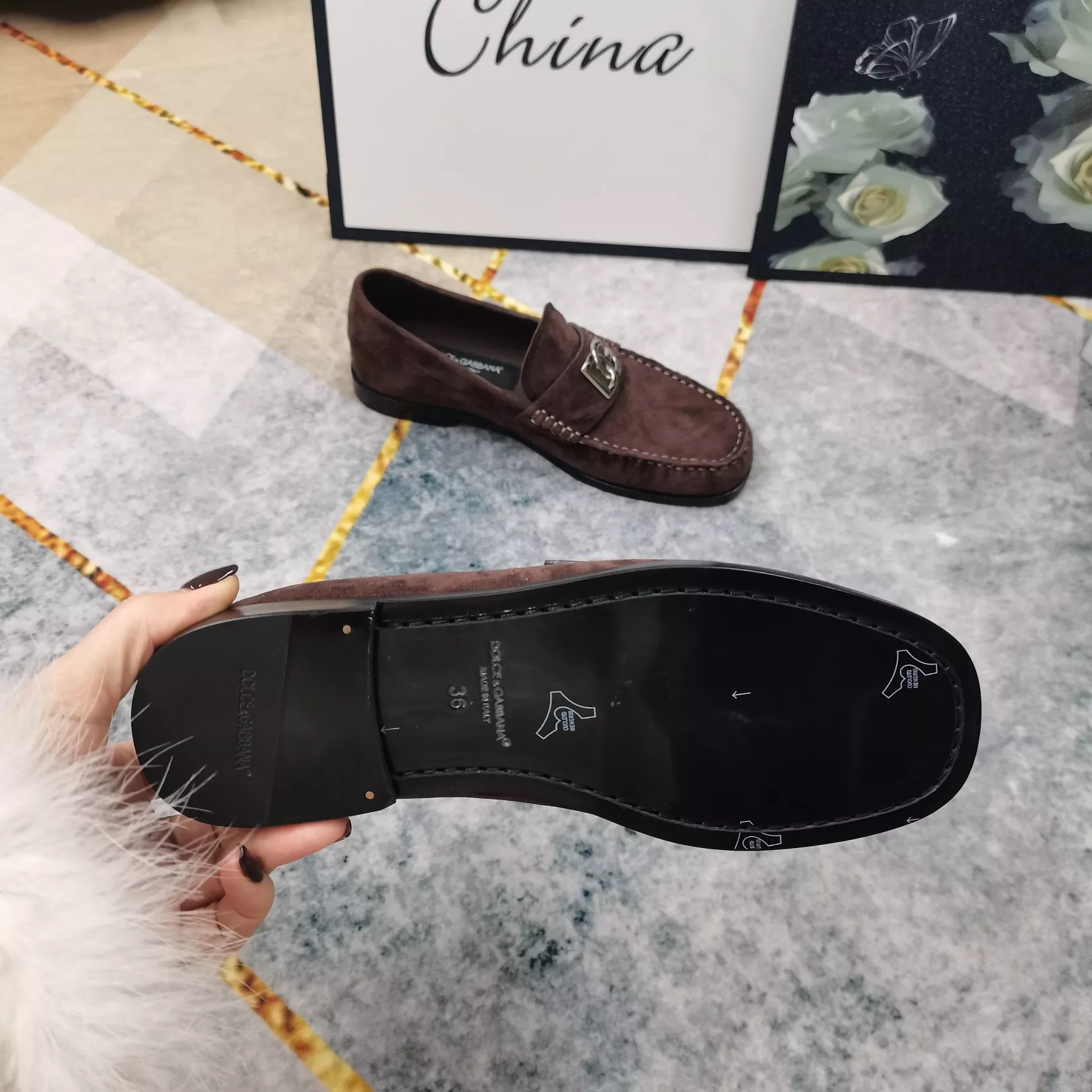 Trendsetting 8000 Dolce & Gabbana D&G Leather Shoes For Women